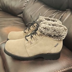 SPORTO waterproof boot size 7.5